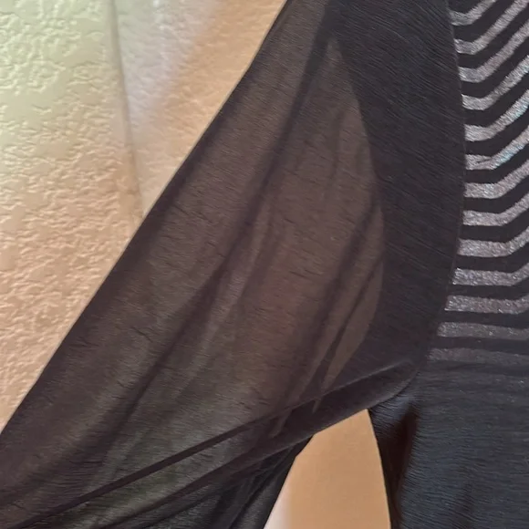 Fun shiny silver top with sheer black overlay - Picture 3 of 5